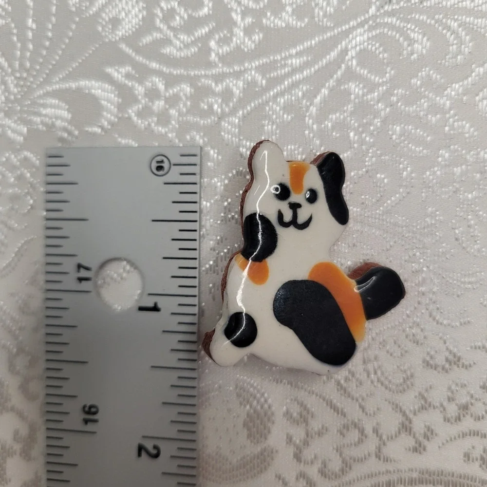 Vintage Hand Painted Calico Cat Brooch Pin Kitty Cute‎ Sweet